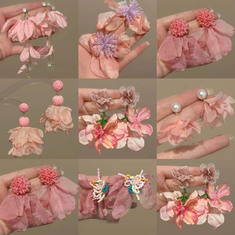 Silver Needle Pink Chiffon Flower Fringed Stud Earrings Small Fresh and Sweet Vacation Style Earrings Light Luxury High-end Earrings Women