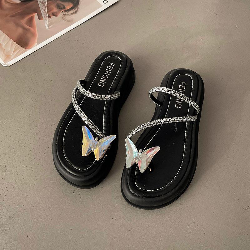 

French one-word slippers, women s new thick-bottomed mops in the summer of 2025, foot-pinch temperament, sandals, fairy, trendy outside wear 35