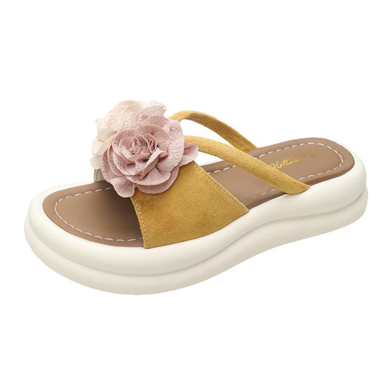 Zweifarbige Blumen-Plateau-Slipper Damen 2025 Sommer neu Koreanische Version Feenwind flache Sohle Studentenmode Strand coole Slipper