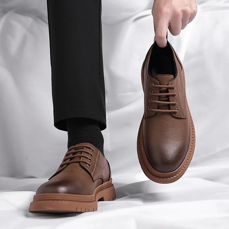 Fashion Men Derby Shoes Lace Up Oxfords Hole British Summer Office Casual Business Dress Shoes Men Leather Fashion Wedding Shoes