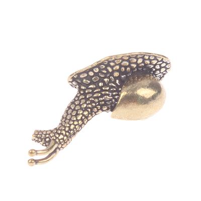 Ornamento retrò in rame puro Mini lumaca Ornamento Tea Pet Lumaca Ornamento Ottone antico Animale in miniatura Figurina Artigianato da tavolo