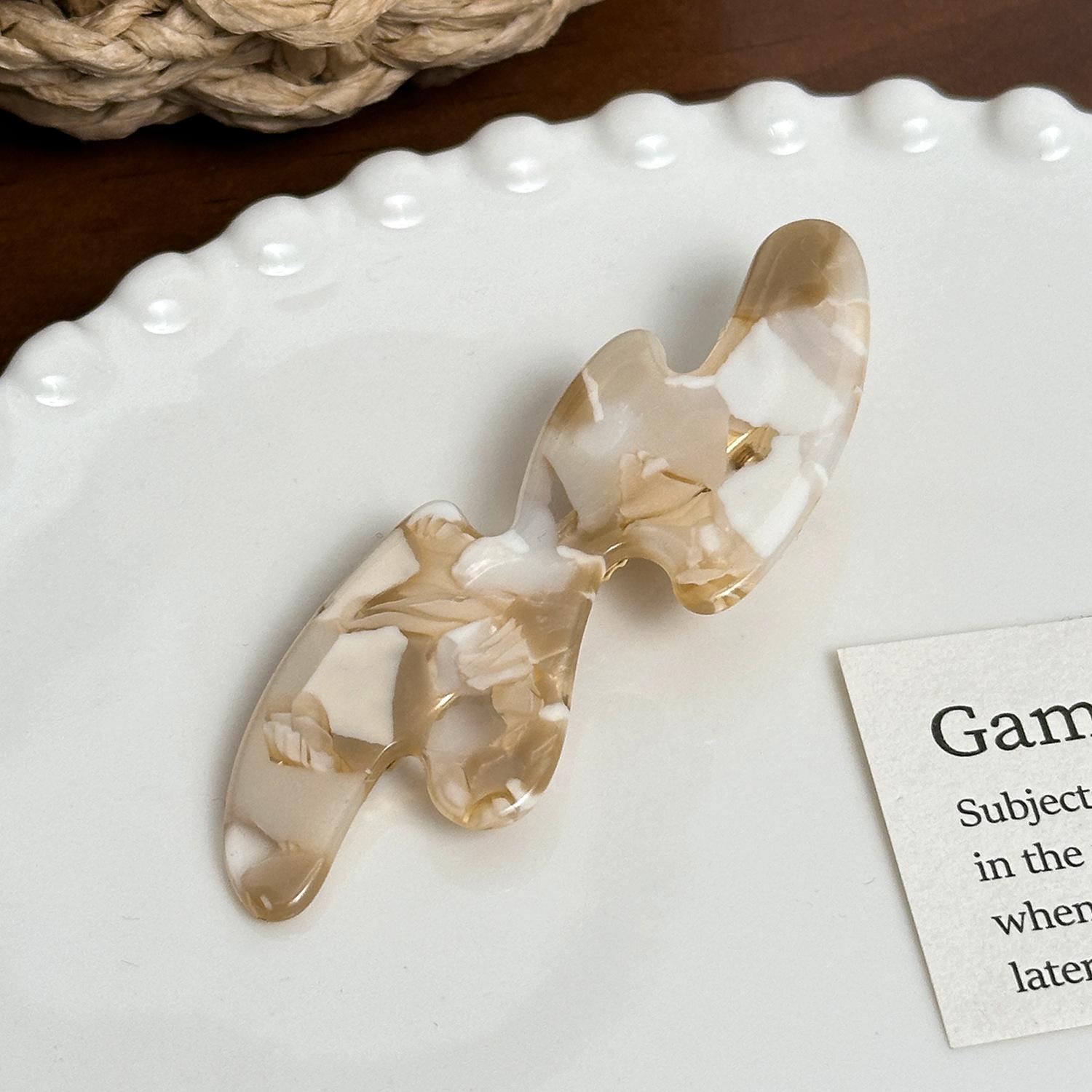 

Простая и элегантная заколка для волос мраморно-серого цвета для женщин, идеально подходящая для всех типов волос Light Brown