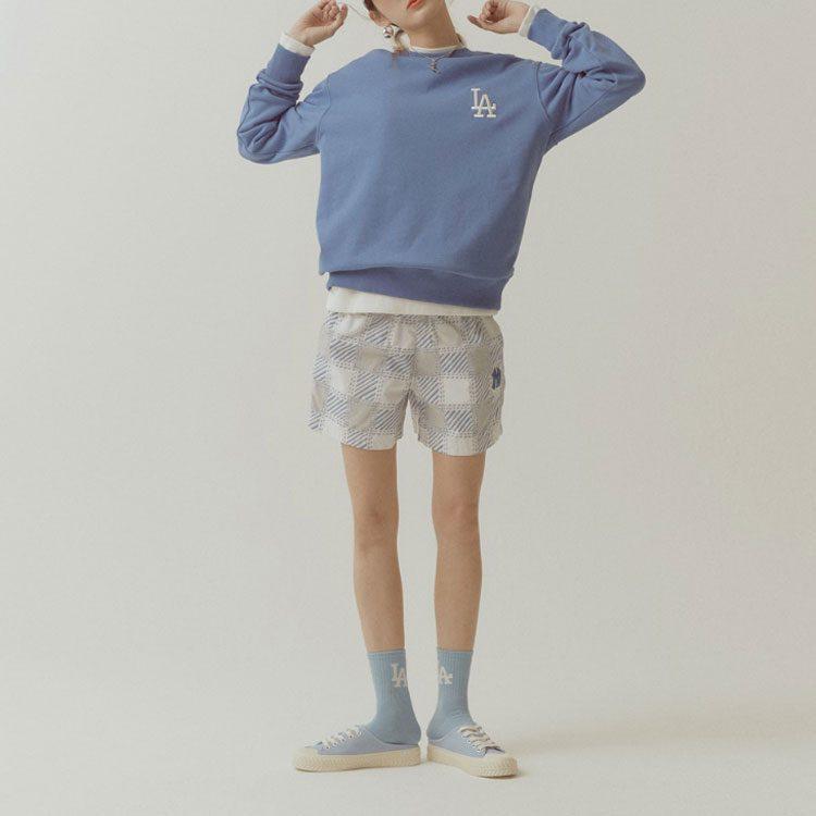 MLB Old Flower Sweatshirts Unisex Blue Crew Neck Moderate Regular 31MTM2111-07U