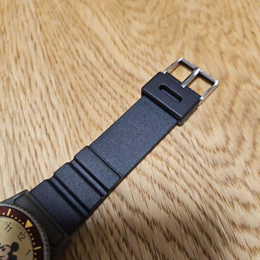 [USED] SEIKO ALBA Y481-017C Mickey Mouse Battery Strap