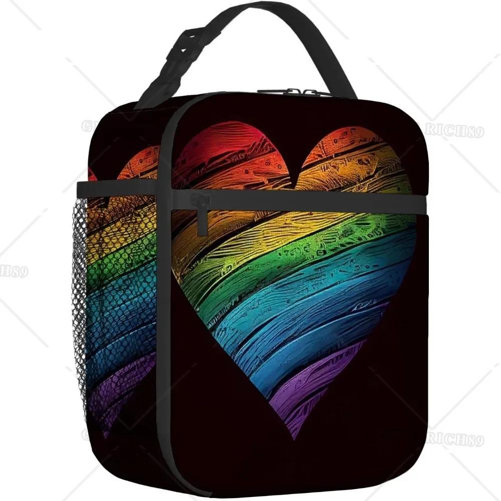 Regenbogenflagge Herz auf Schwarzem Hintergrund Tragbare Lunchtasche für Damen Herren Isoliert Wiederverwendbare Box für Büroarbeit Picknick Strand