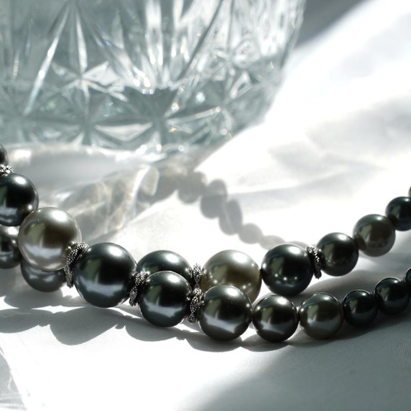 Round ball contrasting glass pearl open collar retro design sense collarbone chain light luxury Internet celebrity style necklace