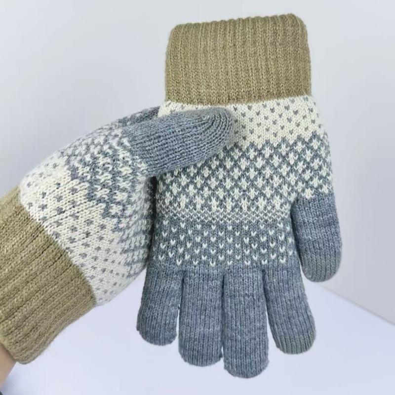 Touchscreen Gloves for Winter Double-layer Windproof Knitted Gloves for Men and Women