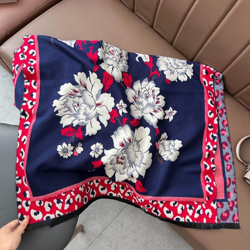 Retro Jacquard Scarf Girl Mother Gift Autumn and Winter Imitation Cashmere Warm Thickened Versatile Scarf Shawl Dual-purpose