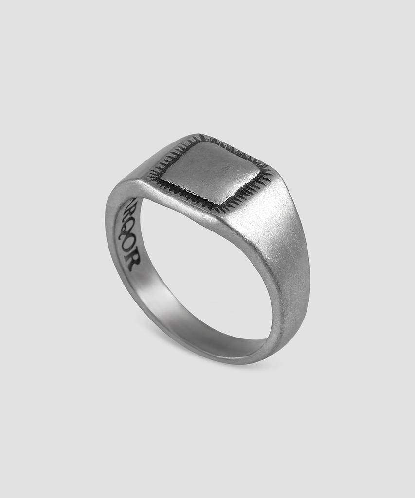 Quarqor #5107 Ring