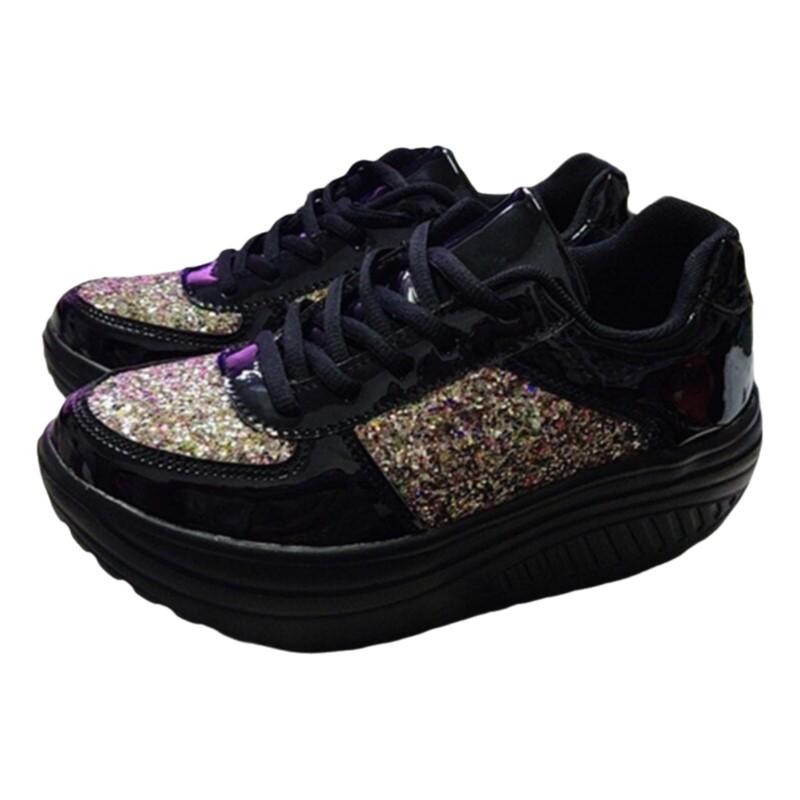 

2025 Новые женские кроссовки Модные вулканизированные туфли Женские массивные повседневные кроссовки Женские кроссовки Tenis Feminino на шнуровке для женщин 35 чёрный