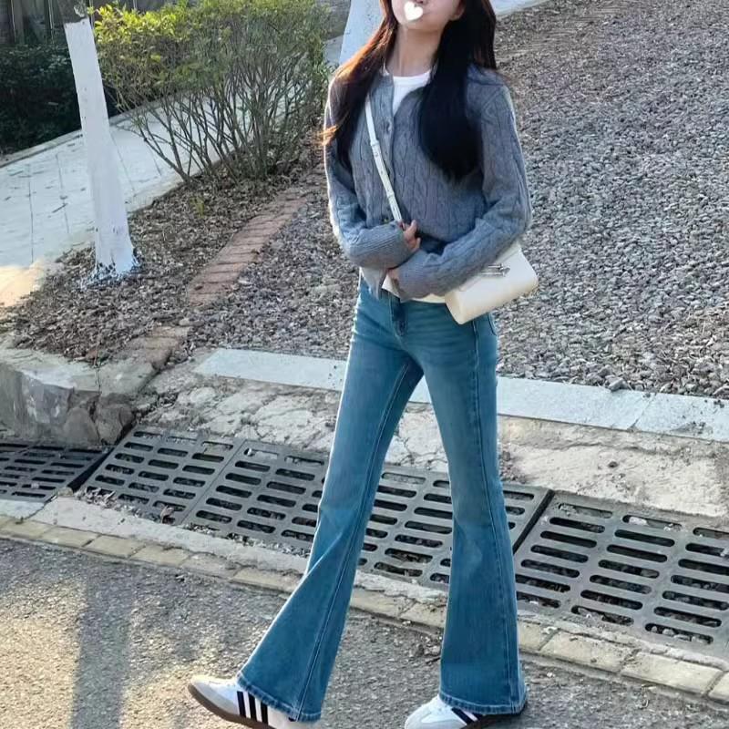 Women's High Rise Flare Jeans Medium Stretch Tencel Denim Bell Bottom Pants Korean Casual Long Jeans Spring Daily Wear