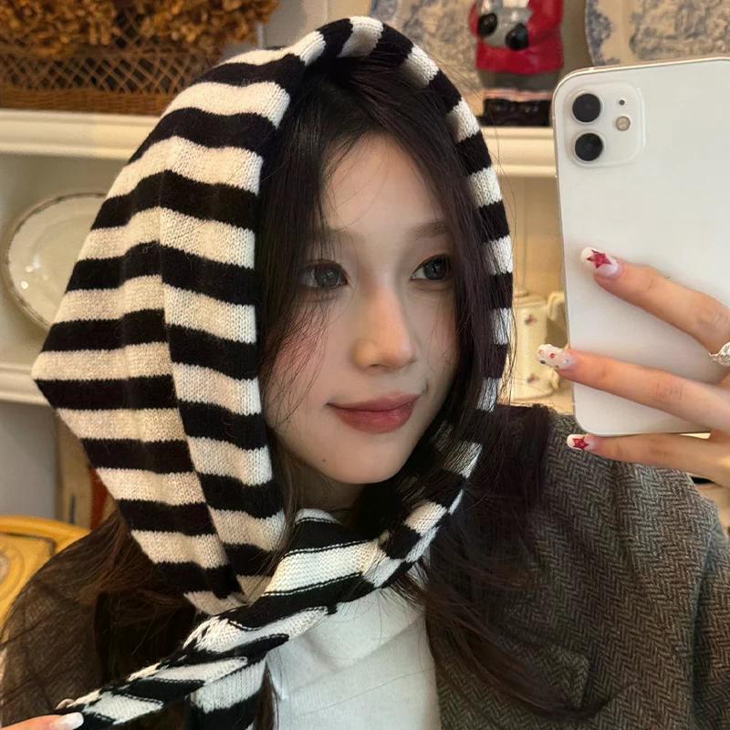 Striped Triangle Scarf Women's Autumn And Winter Knitted Small Scarf Fashionable Warm Versatile Neck Protection Scarf Shawl