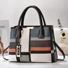 Luxury Brand Designer Women'S Handbag Fashion Trend Shoulder Bag Large Capacity Classic Crossbody Bag Commuting Tote Bag Women