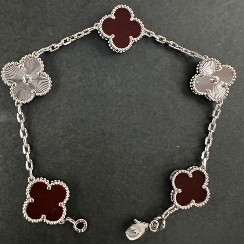 Exquisite Four-leaf Clover Bracelet for Women Five-flower Bracelet Double-sided Natural White Mother-of-pearl and Carnelian Bracelet