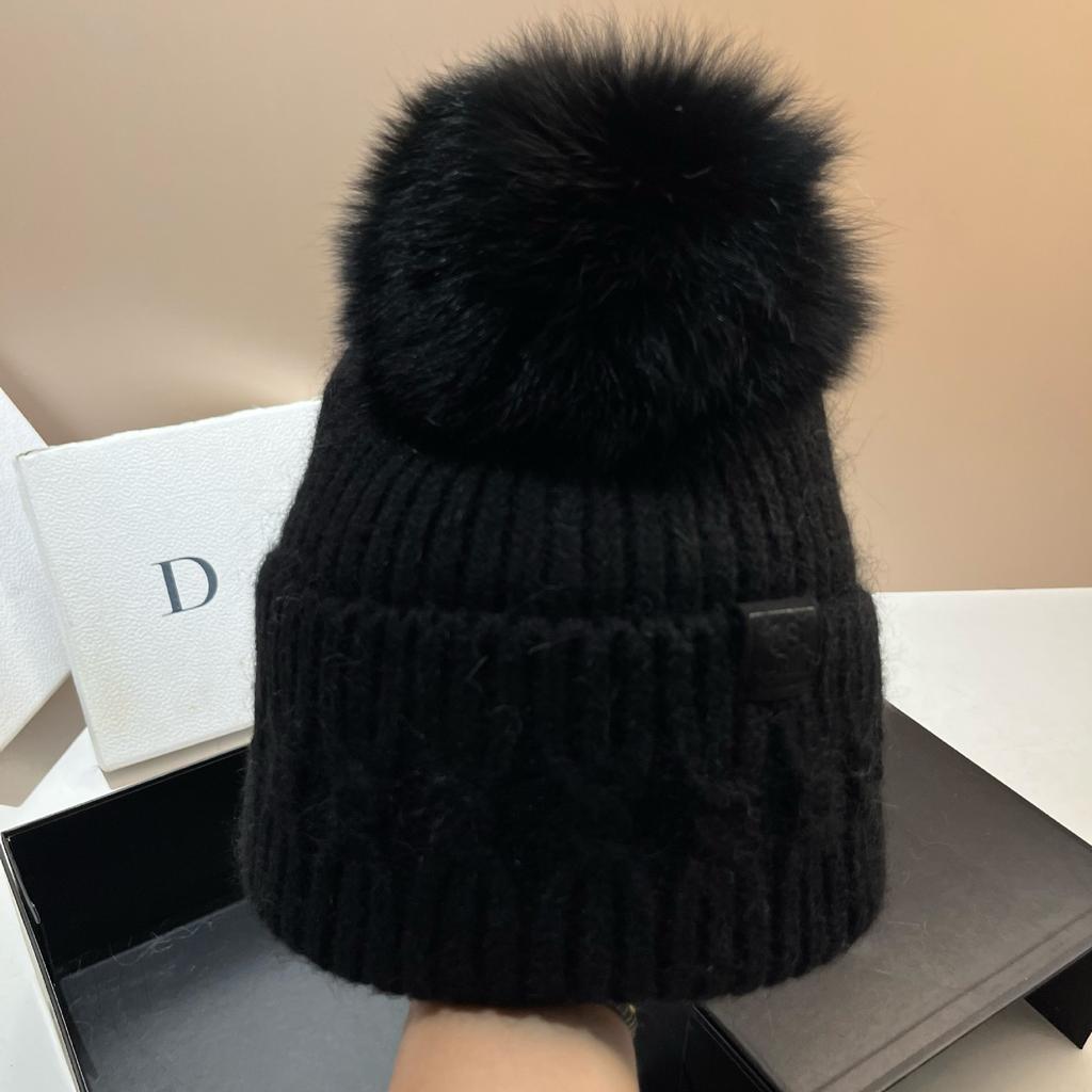 Iceland Flower and Youth Winter Fox Hairball Knitted Hat European and American Cold Warm Rabbit Hair Wool Hat Female
