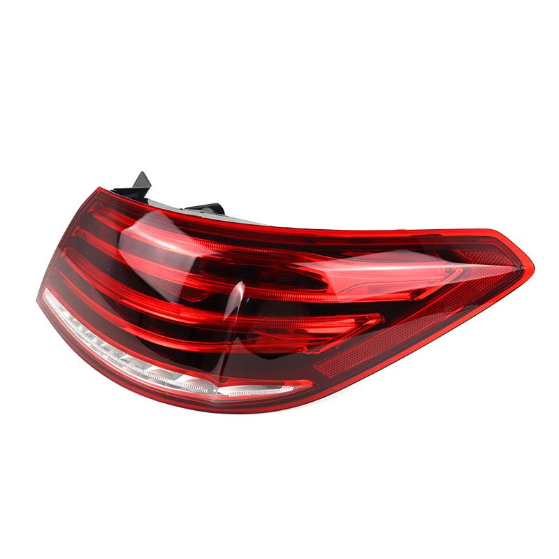 For Mercedes-Benz E Class W207 2014 2015 2016 2017 For the Two-Door Coupe Red Rear LED Tail Light Car Part 2079063300 2079063400