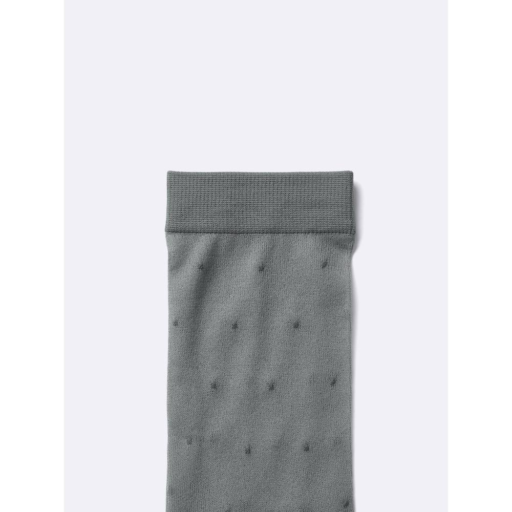 GU by Uniqlo Crew Socks  Sheer Dot  +e