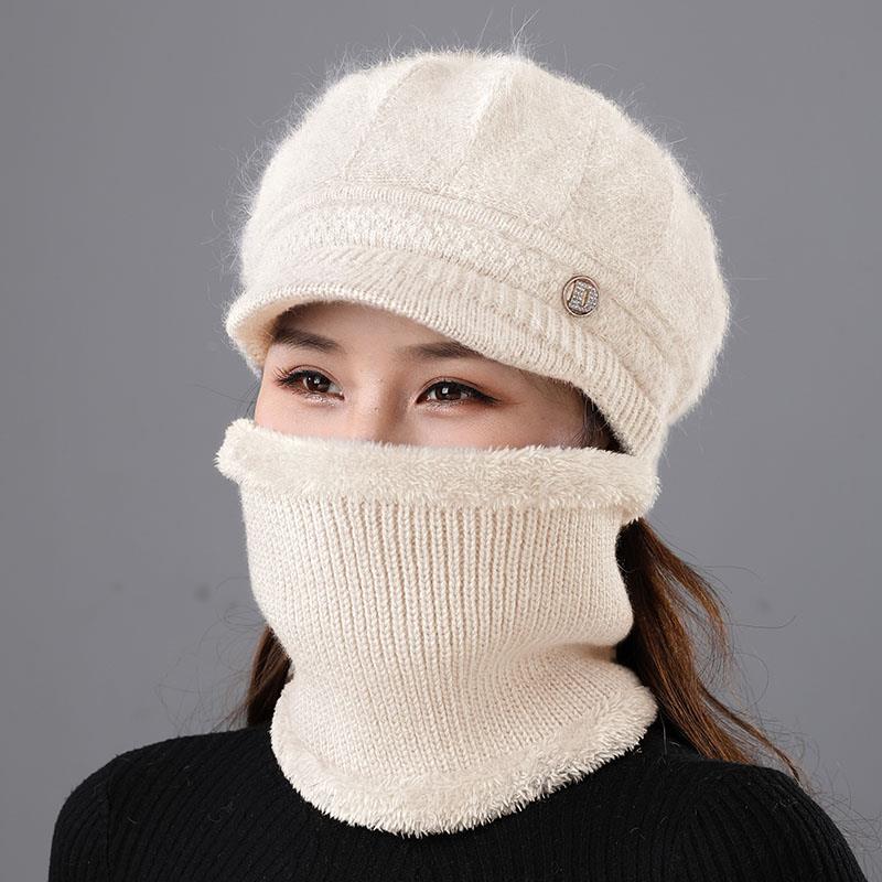 Women's Warm Knitted Winter Hat Warm Hat with Padded Fleece Lining and Ear Protection with Sun Visor Brim