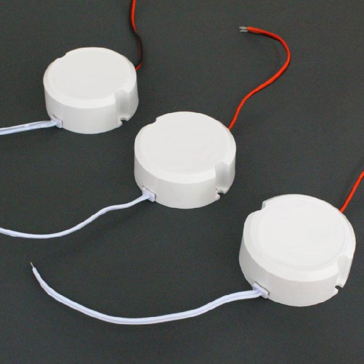 Extra Flat LED Driver 12V 12W/20W/30W Waterproof Designs for Safe Use In Various Installation Area Quick Connectors