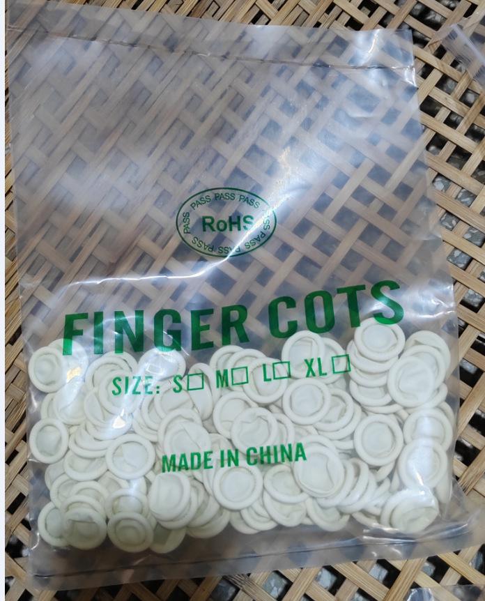 Disposable Beige Latex Finger Cots - Powder-Free, Anti-Static for Beauty & Tattoo Use
