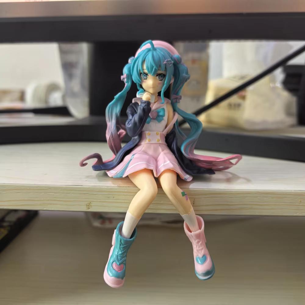 Anime Hatsune Miku Figure Wedding Dress Action Figures Kawaii Swimsuit Vocaloid Pvc Collectible Model Toys Girl Gift