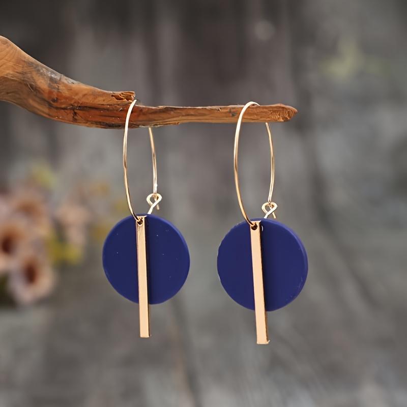 Cross-Border European and American New Easy Fashion Alloy Round Piece Long Pendant Temperament Ear Buckle Earrings синий