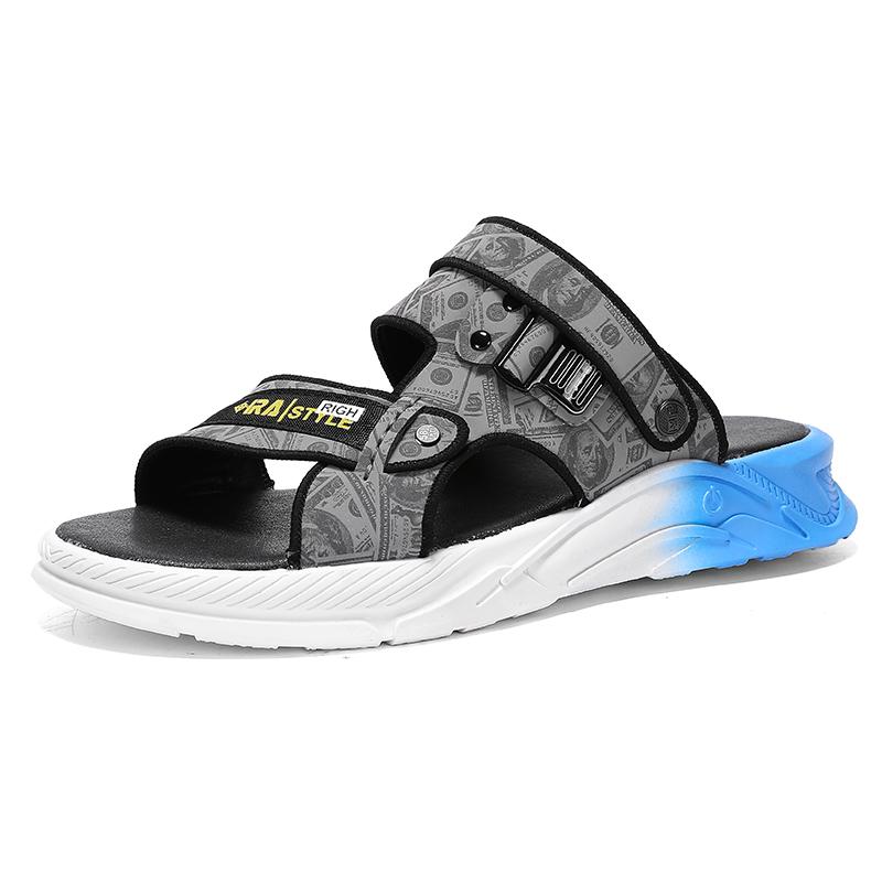 Fashion Men's Sandals Slip On Slippers Light Comfy Outdoor Men Shoes High Quality Designers Loafers Casual Beach Man Slippers
