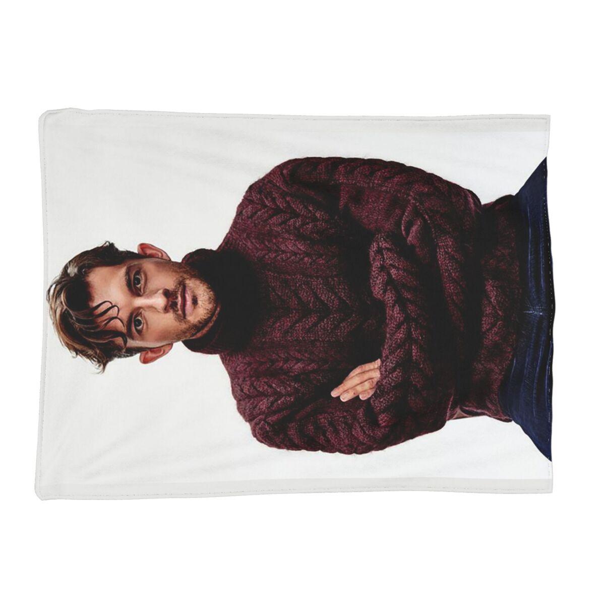 

Jonathan Bailey Blankets Soft Warm Flannel Throw Blanket Plush for Bed Living room Picnic Travel Home Couch 80x120cm