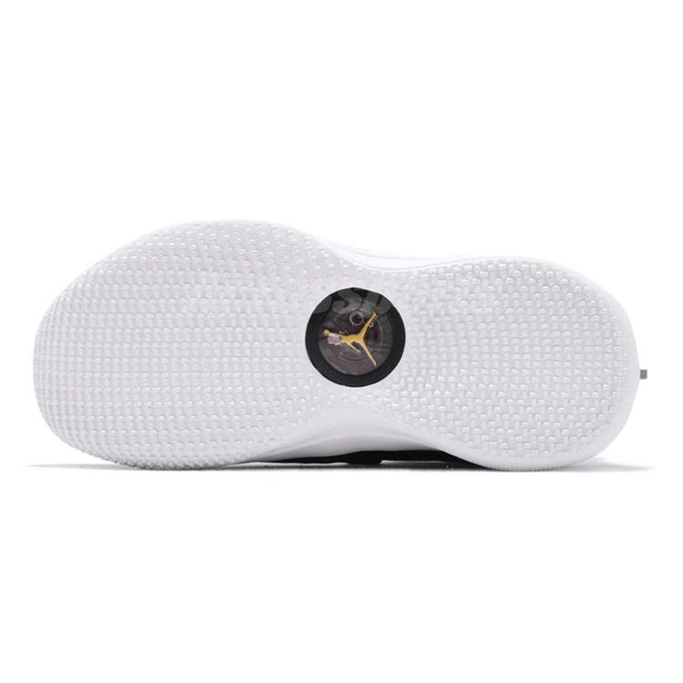 Jordan Air Jordan 33 'Tiger Camo' Low top Performance Basketball Shoes White Black Teenagers AQ9244-016