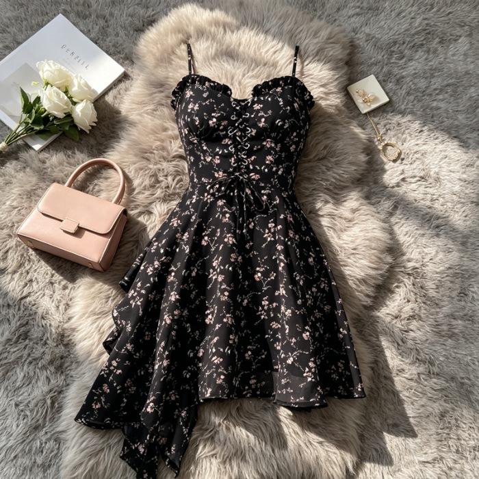 Pure French floral suspender skirt spring and summer new niche design feeling Spice girl waist floral dress