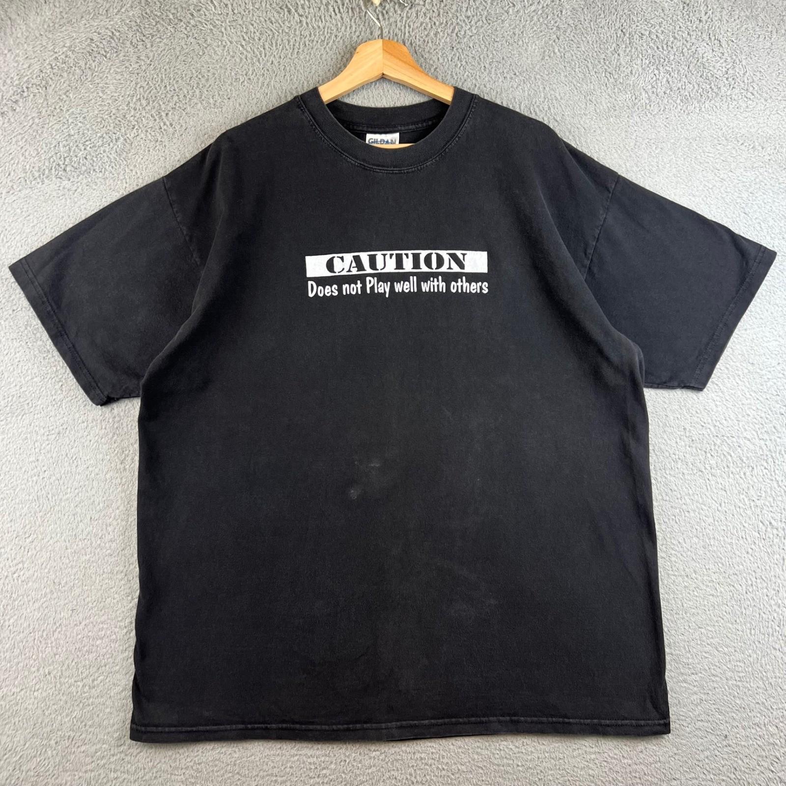 Vintage 2000 Caution Does Not Play Well With Others Graphic T-Shirt XL S