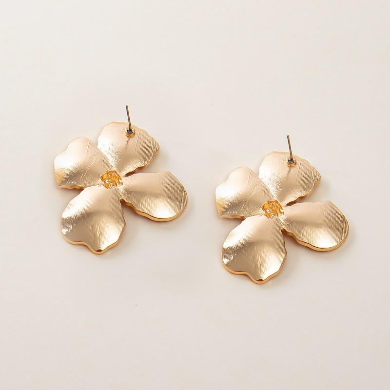 Pinkdudu Vintage Drip Oil  Painted Petals Zinc Alloy Earrings Simple Drop Earrings Women Jewelry PD2363
