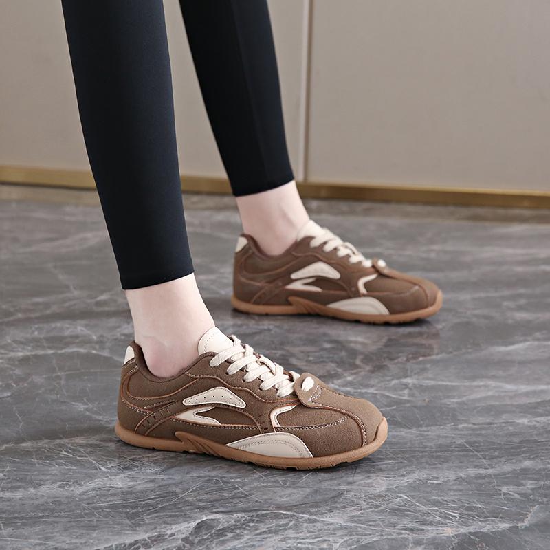 Maternity shoes wear soft bottom flat bottom casual sports child new spring