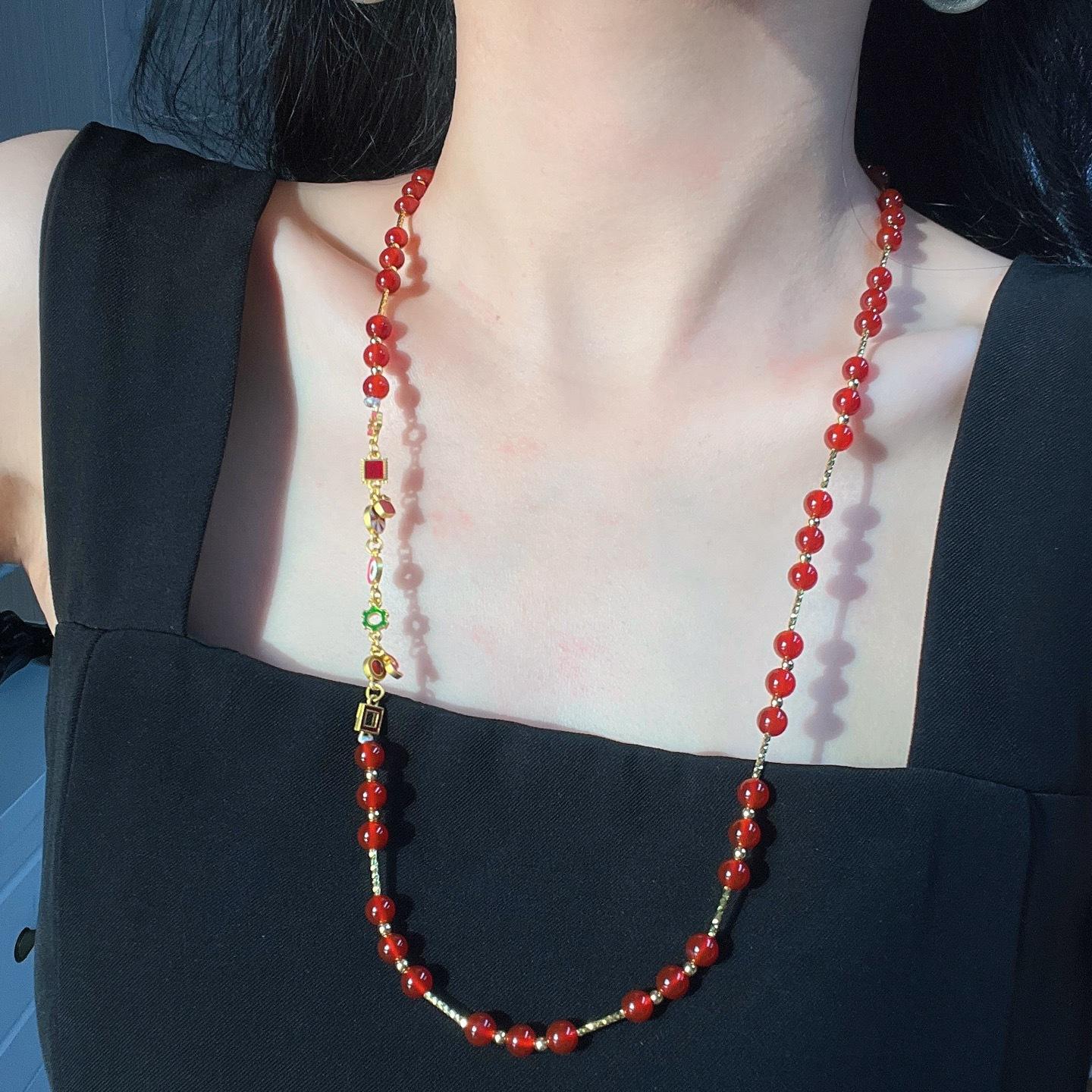 Vintage High-Quality Ice-Permeable Pigeon Blood Red Natural Chalcedony Agate Sweater Chain Necklace