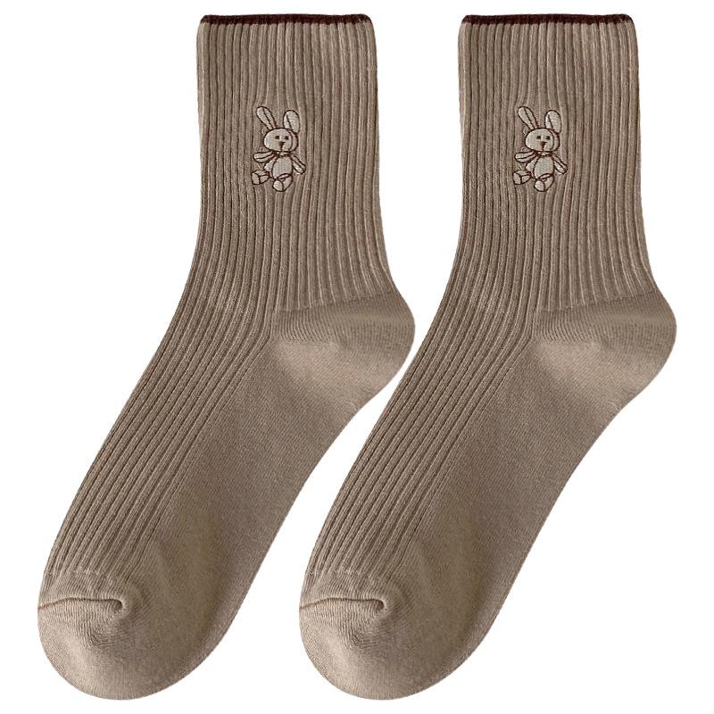 5 Paar Damen Herbst und Winter Neue Baumwolle Lieblich Einfarbig Dünne Streifen Stickerei Hase In Der Röhre Frotteesocken