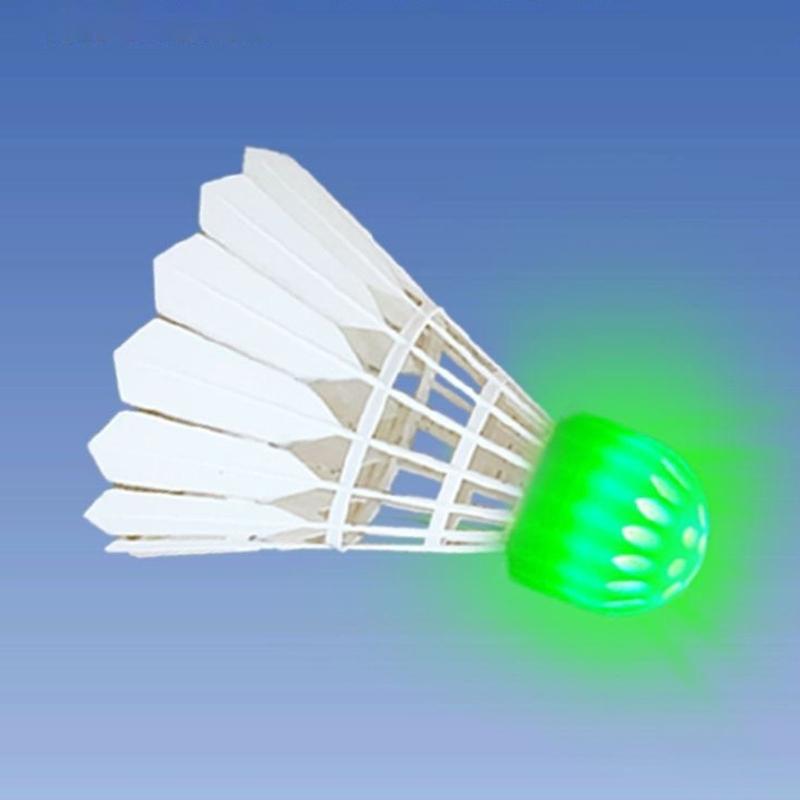 4pcs Light Weight LED Lighting Sport Badminton Night Training LED Glow Shuttlecocks For Outdoor Sports Easy to Use