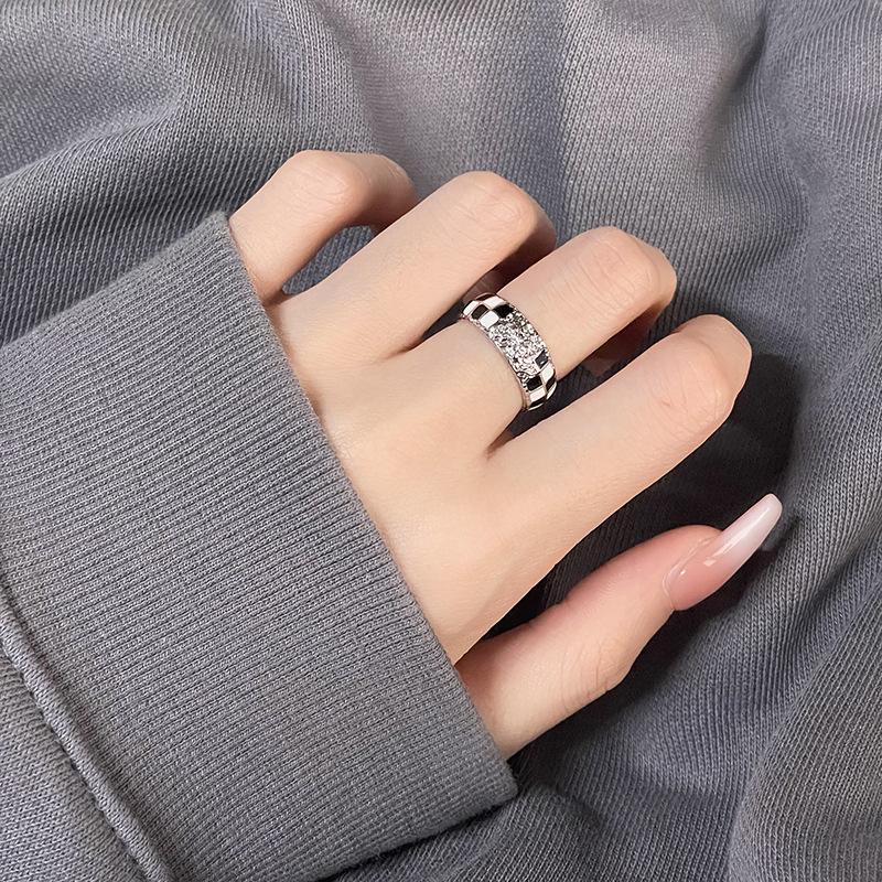 Niche Original Design Light Luxury High-End Sense Personalized Opening Ring Women'S Exquisite French Fashion Stacked Gemstone Jewelry