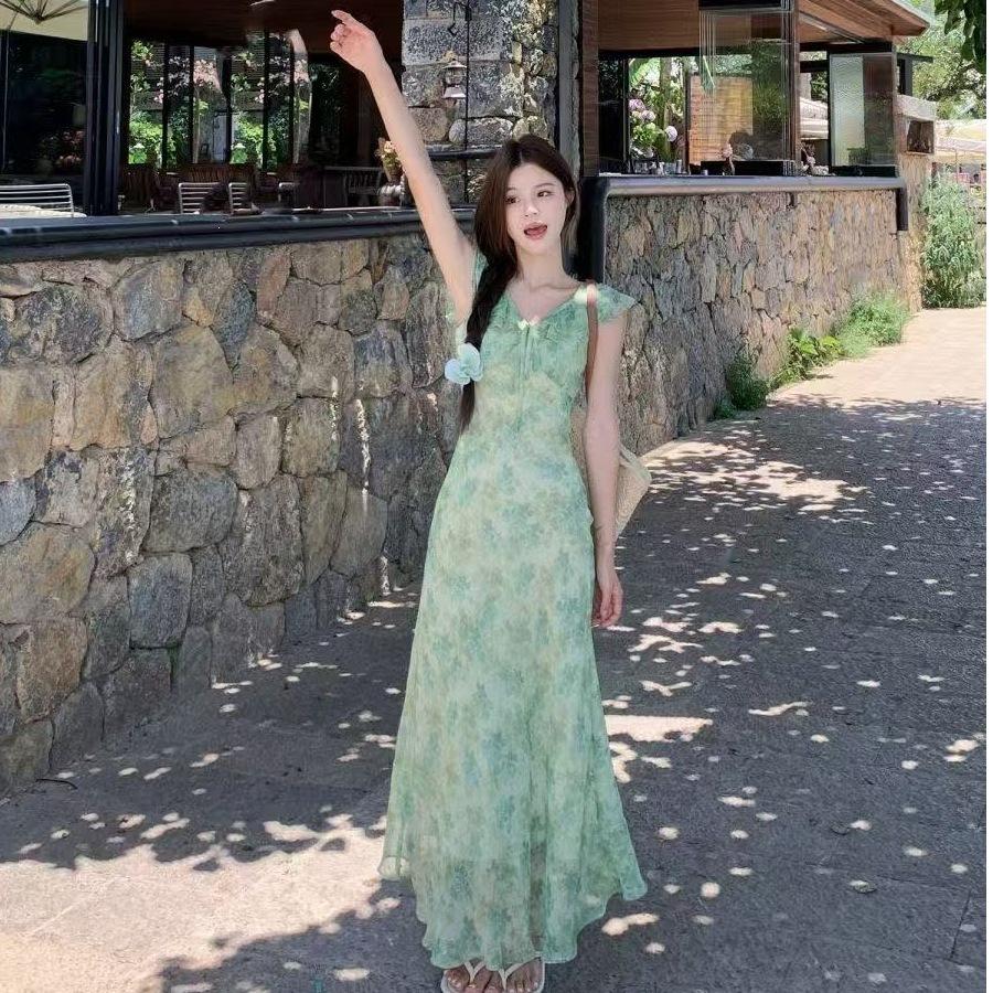 French Green Small Fly-sleeve Floral Dress for Women, a Uniquely Beautiful and Stunning Long Dress for Summer Beach Vacations