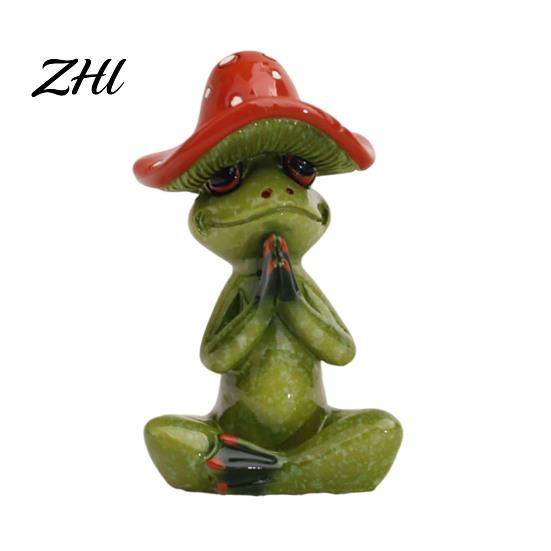 Green Frog Figurine Yoga Mushroom Figurine, Creative Resin Statue, Cute Sitting Desktop Ornaments Ornament for Home Office Shelf Tabletop Decoration