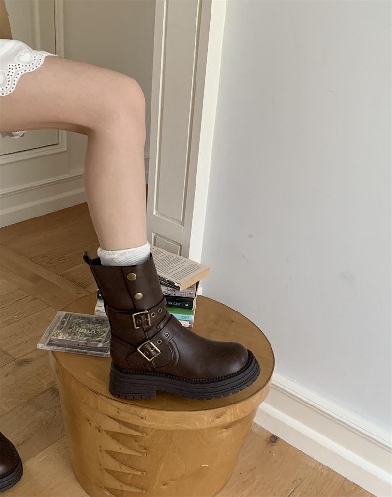 

Британские ботинки Мартин женские осень 2025 новые модные универсальные с пряжкой-ремнем маленькие западные короткие ботинки тренд 39 темно-коричневого