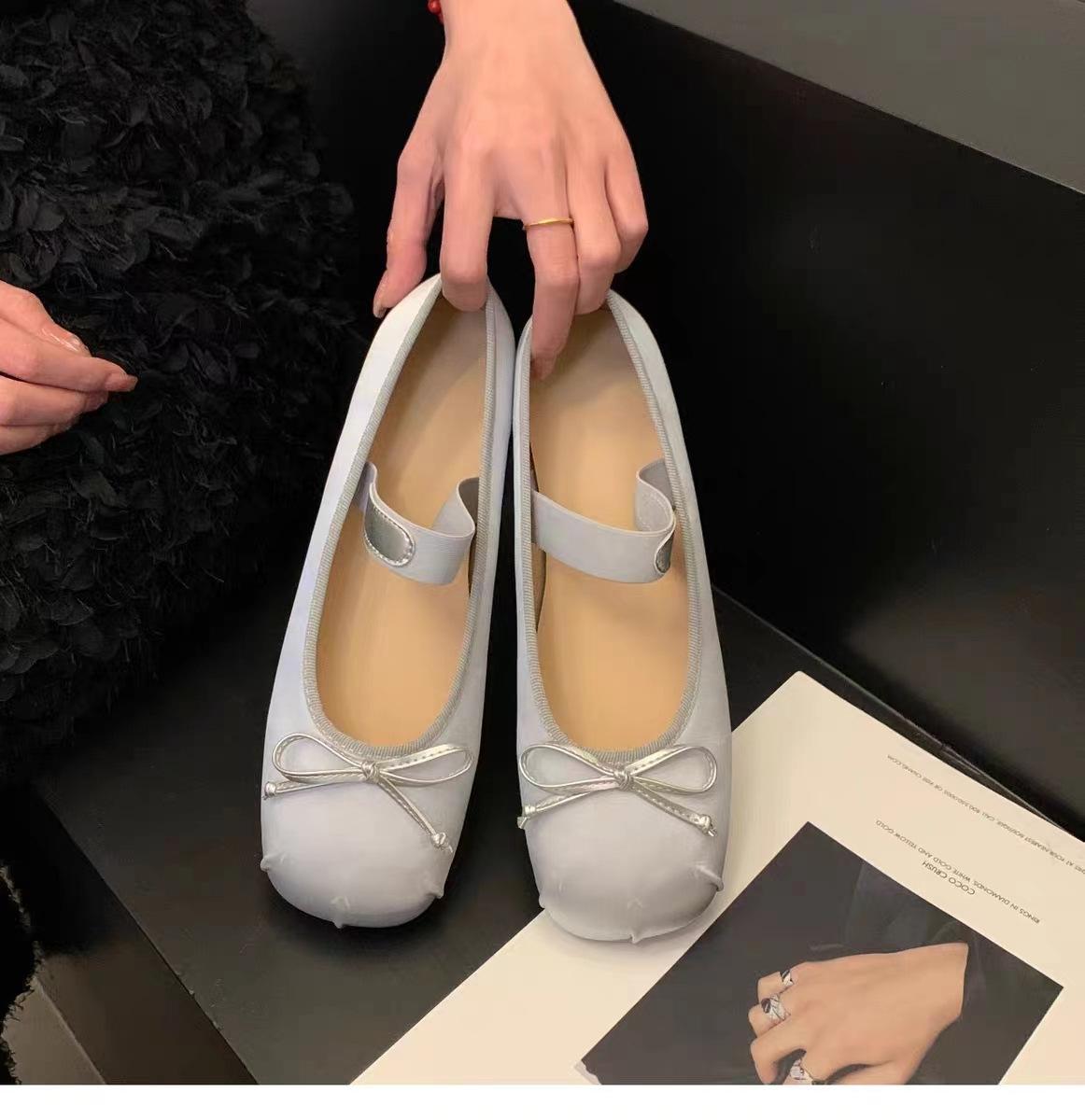 Модные и удобные туфли Мэри Джейн на плоской подошве розового цвета Dancing Fairy Spring Retro Satin Silver 35 серебряный 2128₽