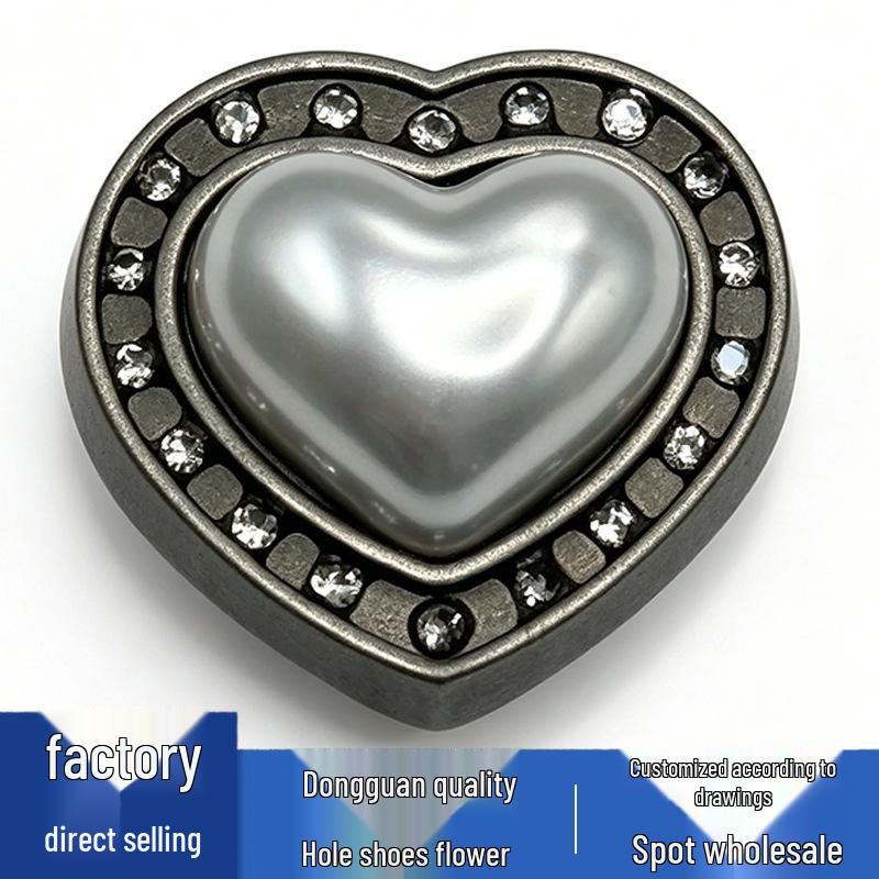 Crocs Flower & Heart Chain Series: Cute Cartoon Shoe Charms & Buckles