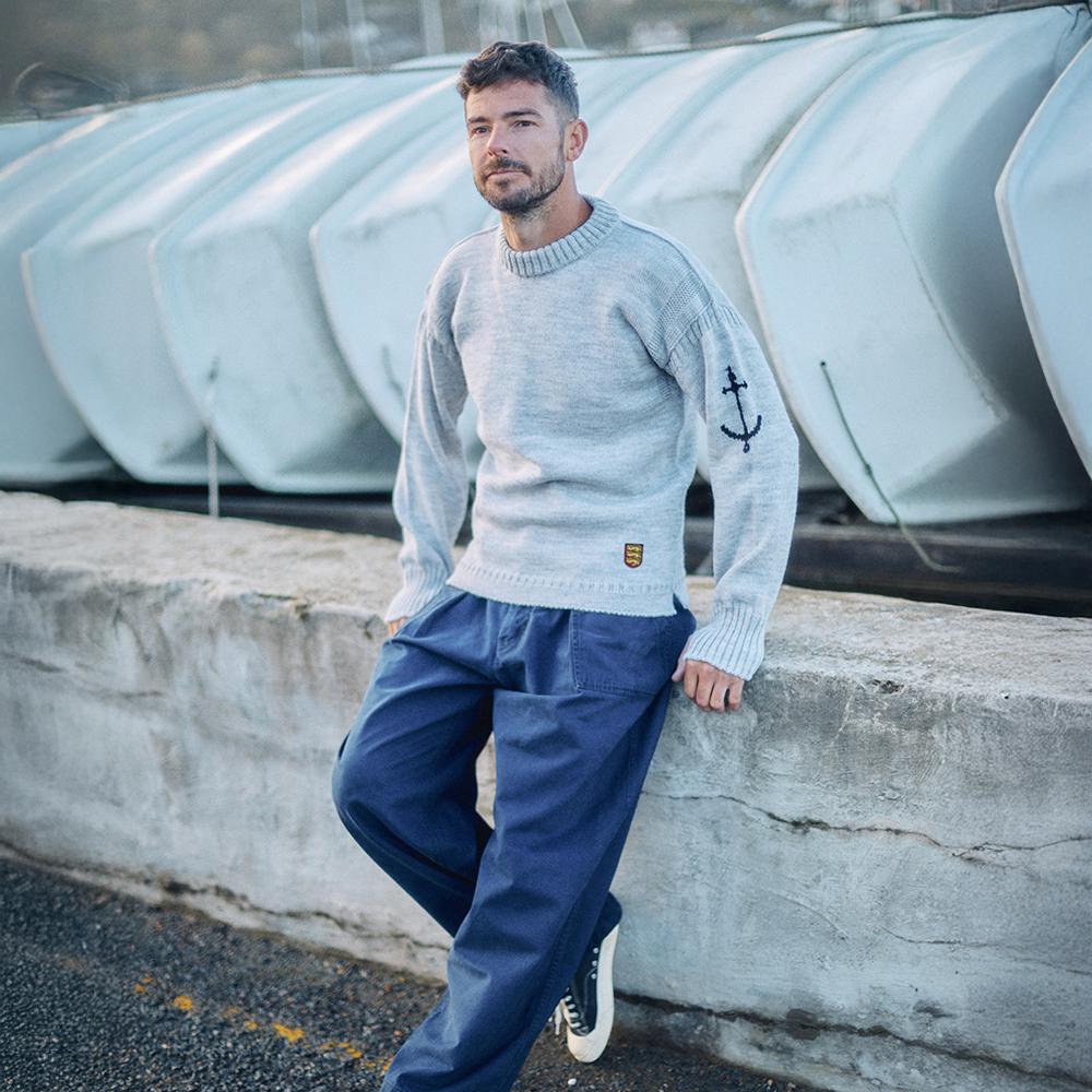 Geonjiulleunseu Crewneck Wholegarment Sweater - Light Gray