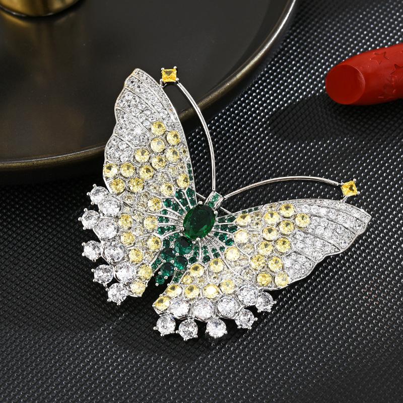 Summer Heavy Industry Craft Women's Personalized Elegant Embedding Cubic Zirconia Personalized Clothing Accessories Broochpin