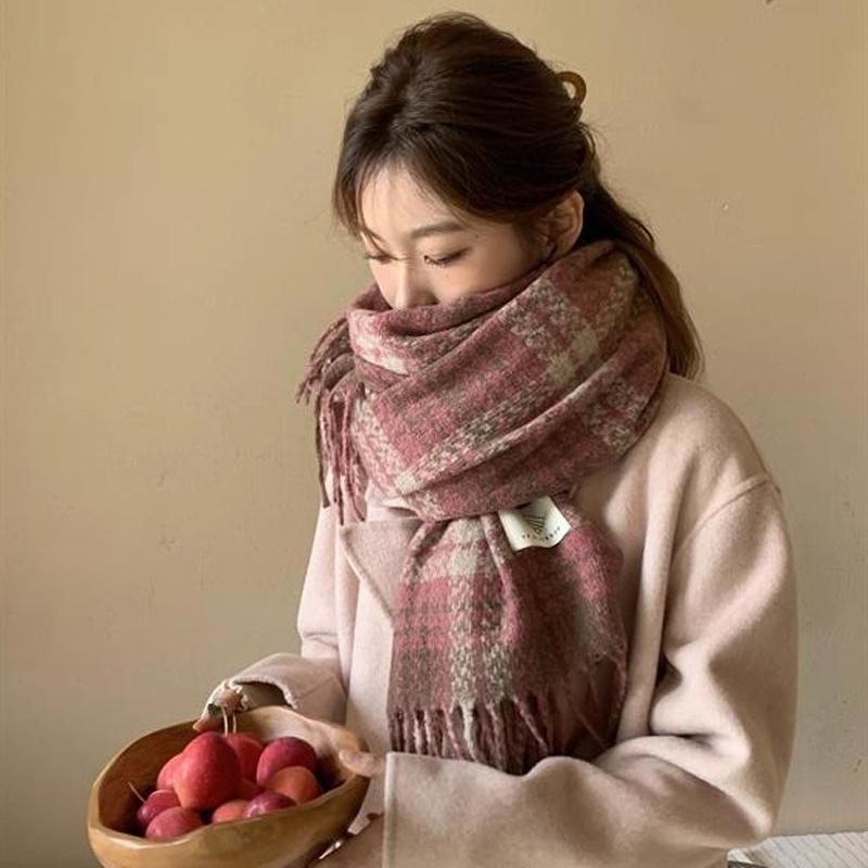 Scarf autumn and winter women's new autumn and winter atmosphere plaid scarf high-end scarf