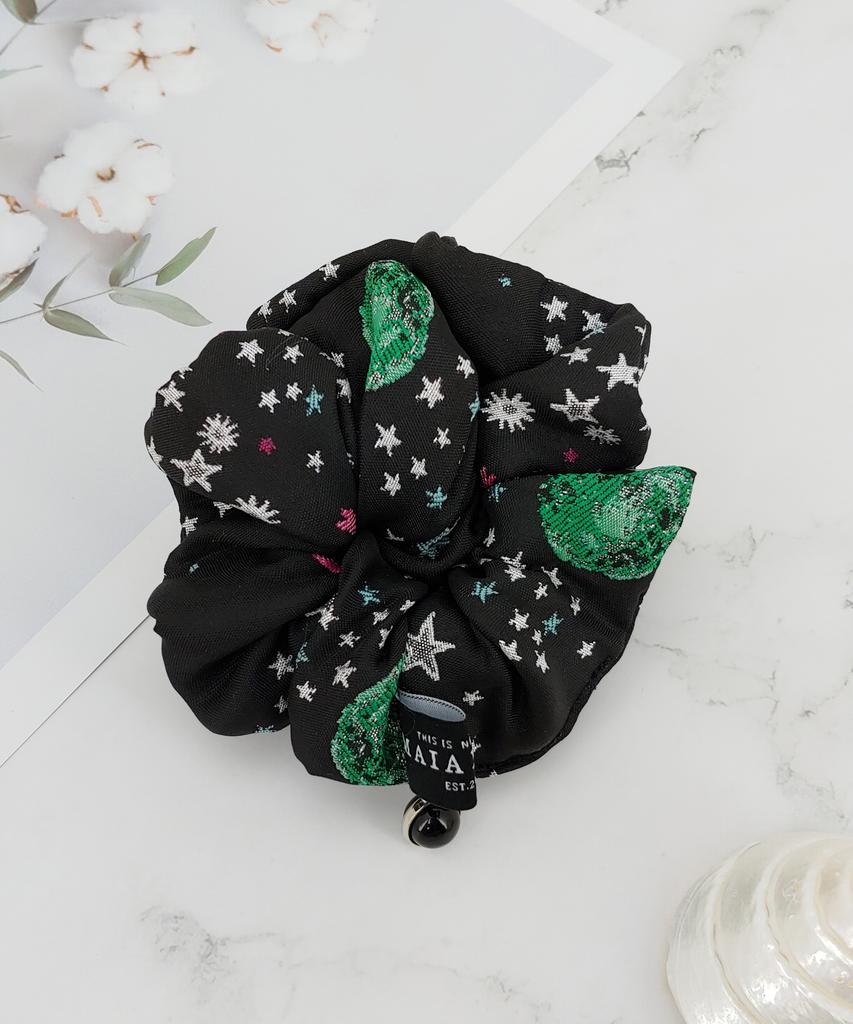 Maia Milky Way Star Jacquard Hair Scrunchie-Green