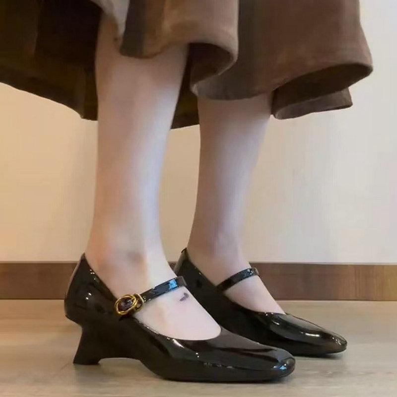 Fashion New Amber Mary Jane High Heels, Women'S One-Button Wedge Heels, Square-Toed Small Leather Shoes, High-Heeled Small Single Shoes