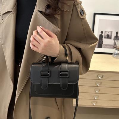 Nova bolsa carteiro de moda design de nicho de inverno bolsa de ombro feminina textura bolsa quadrada pequena portátil