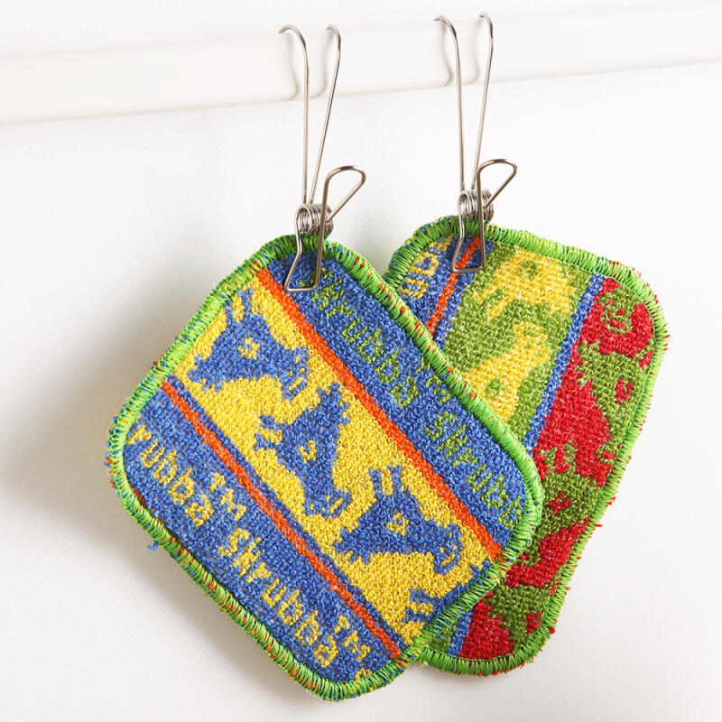 

Wet It Poland Scrubber 2-Piece Set (Random Delivery)