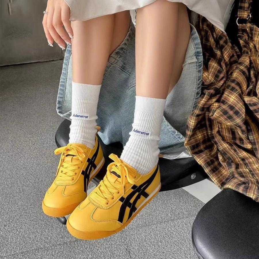 Verze z hovězí kůže~ Červené německé tréninkové boty dámské americké retro zvýšení vnitřní výšky boty Forrest Gump sportovní a volnočasové s plochou podrážkou bílé sho